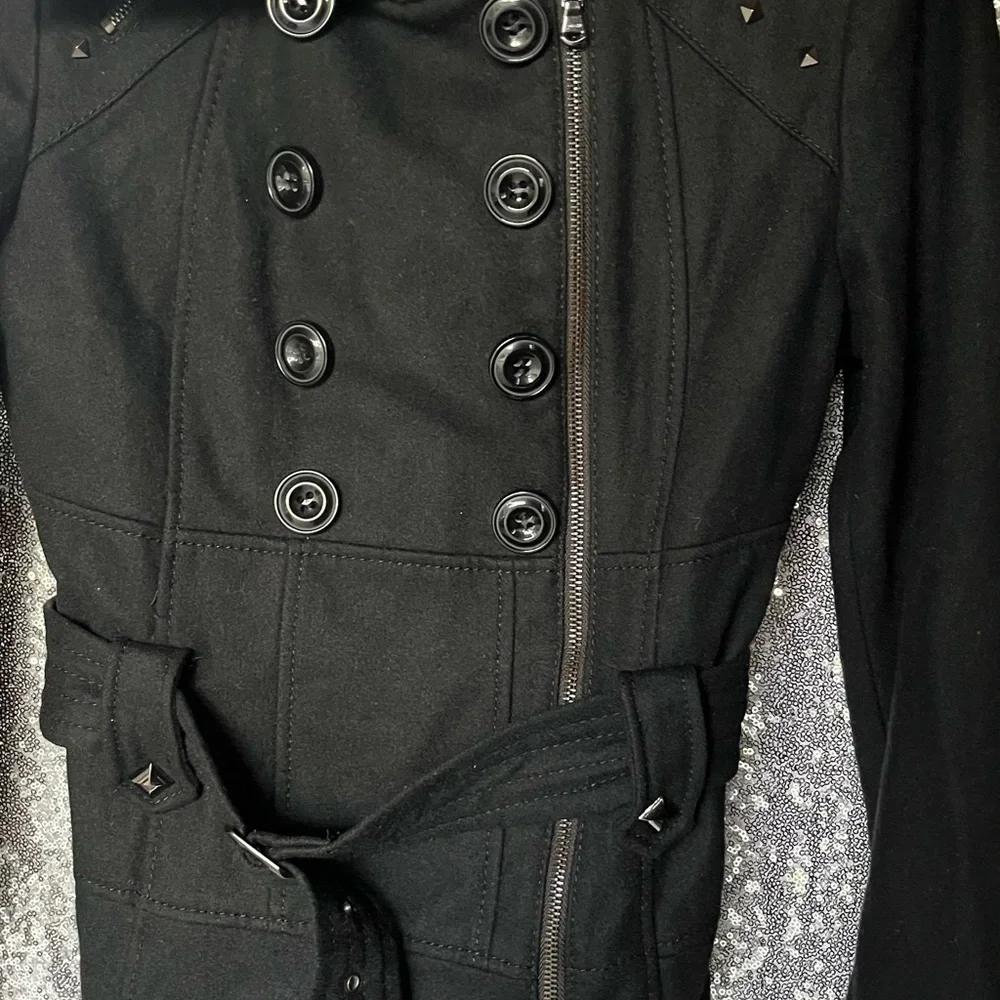 Guess Black Double-Breasted Trench Coat - Picture 2 of 6
